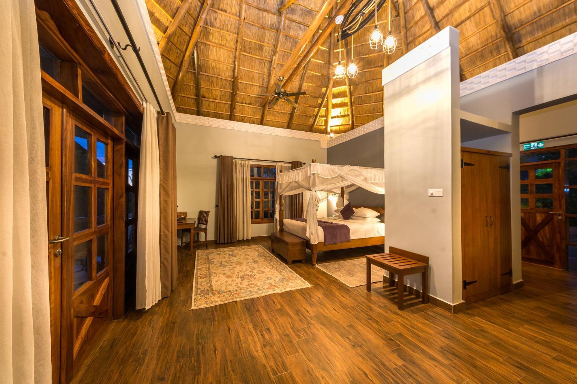 Emburara Farm Lodge Mbarara Экстерьер фото