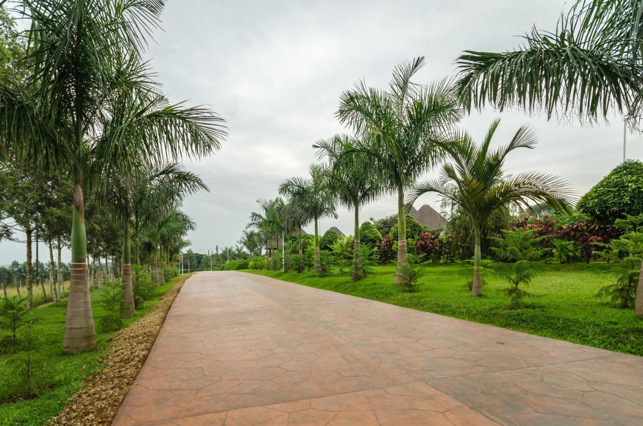 Emburara Farm Lodge Mbarara Экстерьер фото